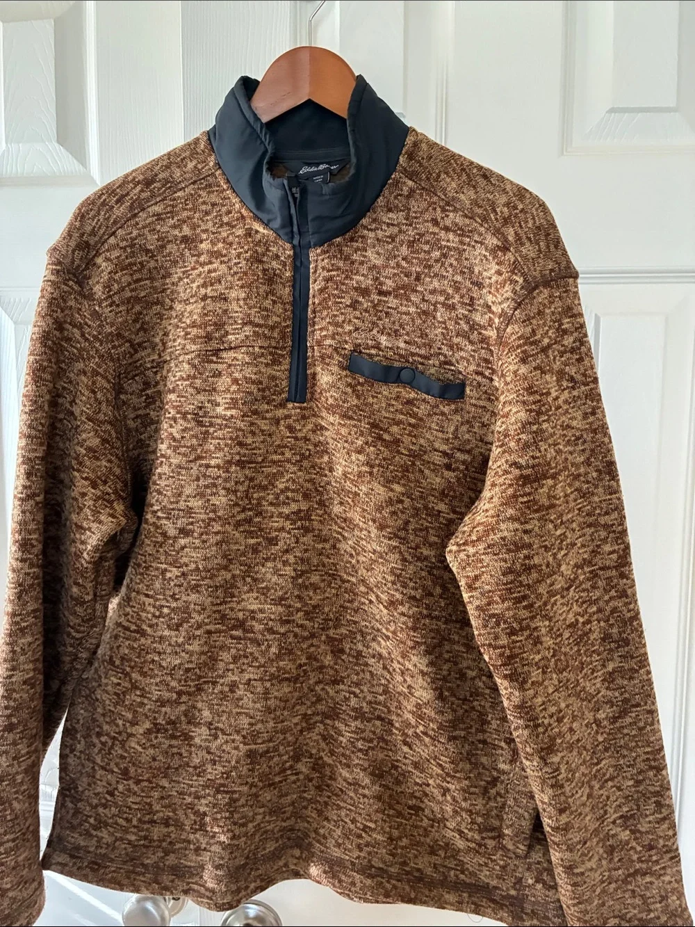 Eddie Bauer Men’s Large Brown Sweater Fleece Quarter Zip Pullover With Navy Trim